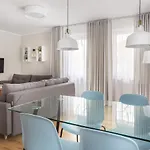 Olymp 114 I 120 Z Basenem, Sauna I Jacuzzi W Cenie Apartment