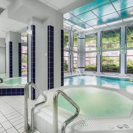 Olymp 114 I 120 Z Basenem, Sauna I Jacuzzi W Cenie Apartment *