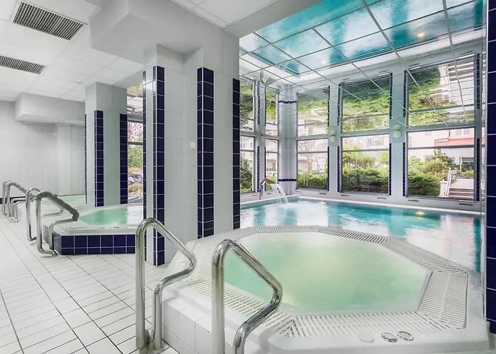 Olymp 114 I 120 Z Basenem, Sauna I Jacuzzi W Cenie شقة *